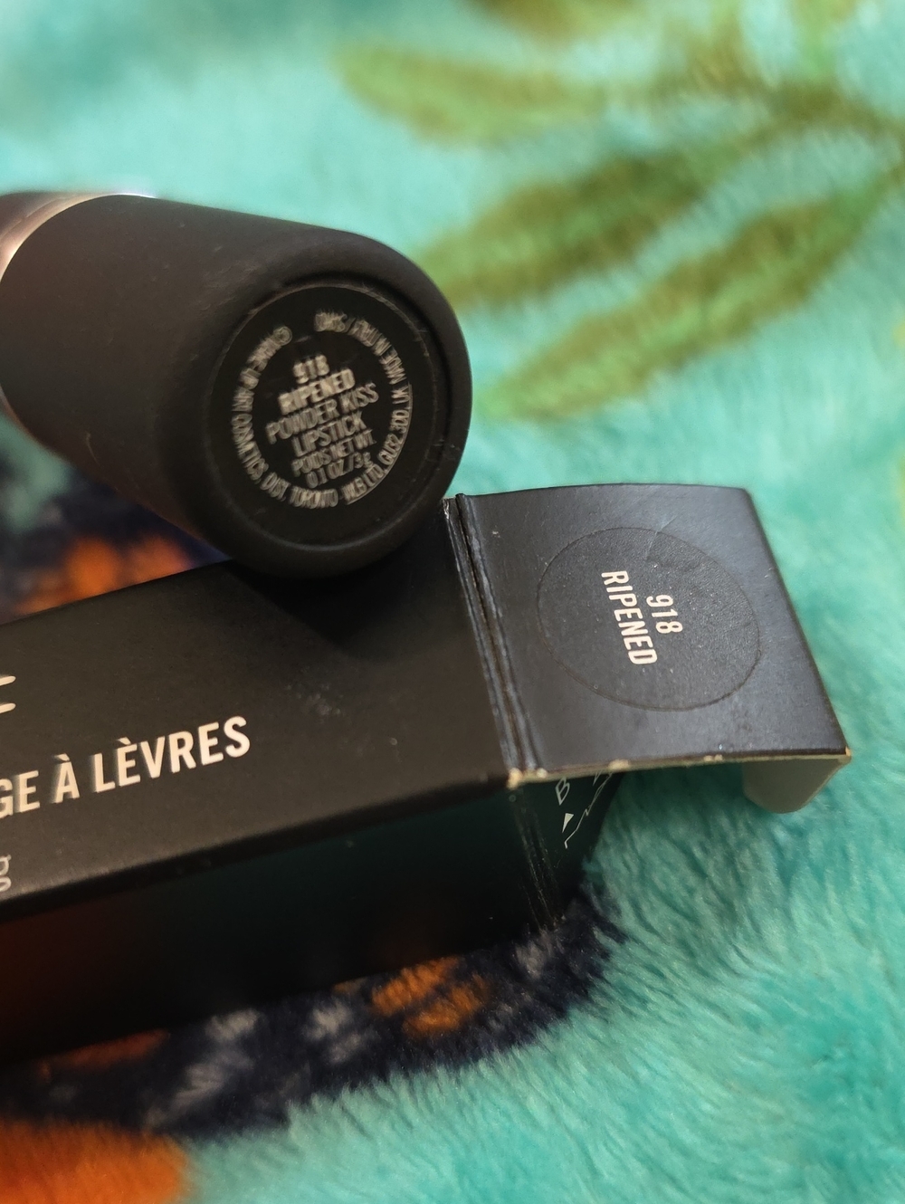 Mac Ripened Powder Kiss Lipstick - Picture 3 of 3